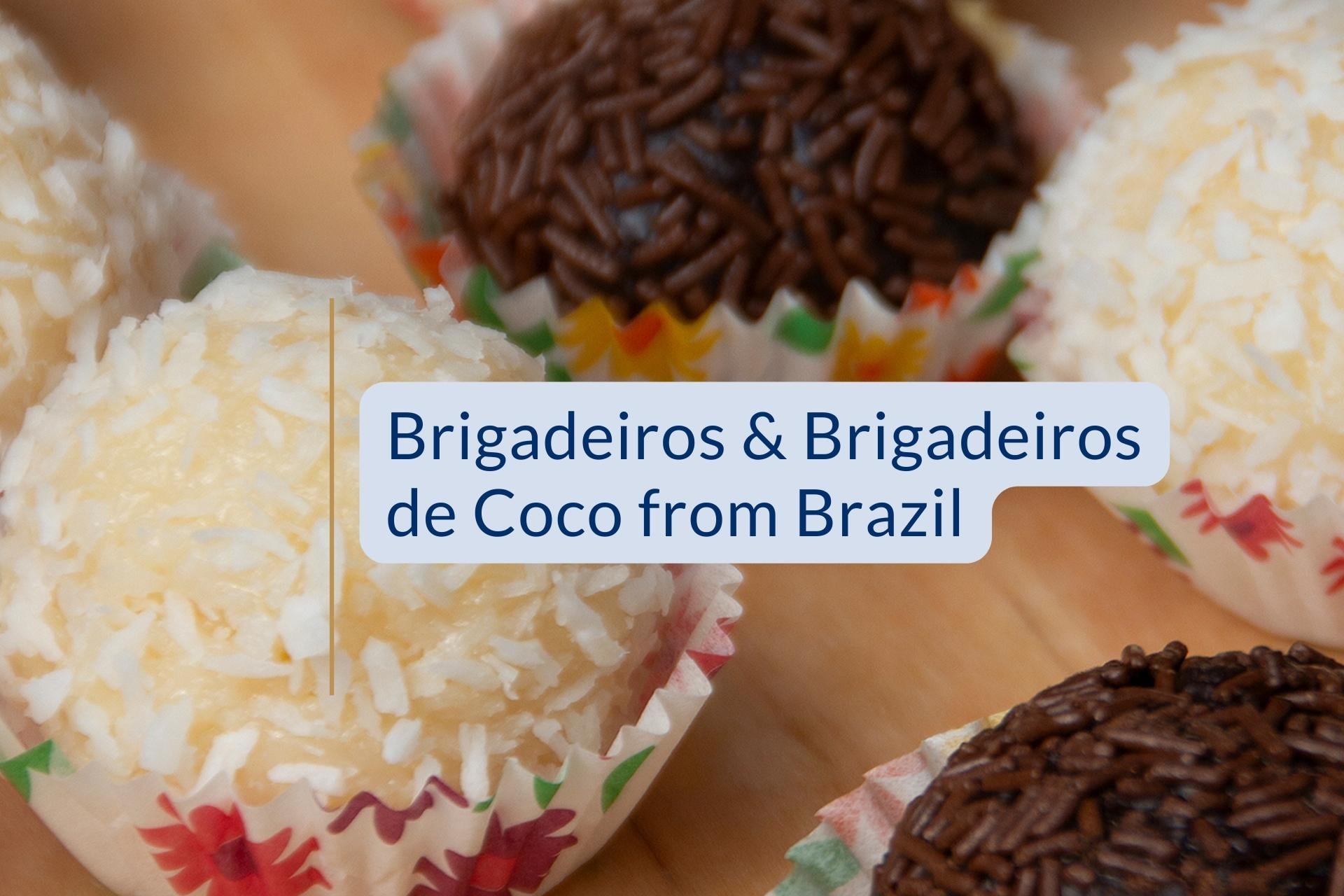 Prato de cerâmica branca exibindo brigadeiros prestígio enrolados artesanalmente, cobertos parcialmente por flocos de coco ralado e cacau em pó, iluminados por luz natural em superfície de madeira clara.